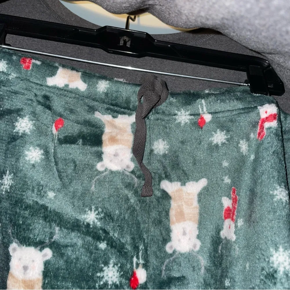 BearPaw 2-Piece Fa La La Pajama Set with Green Fleece Pants Size 2X - Image 5