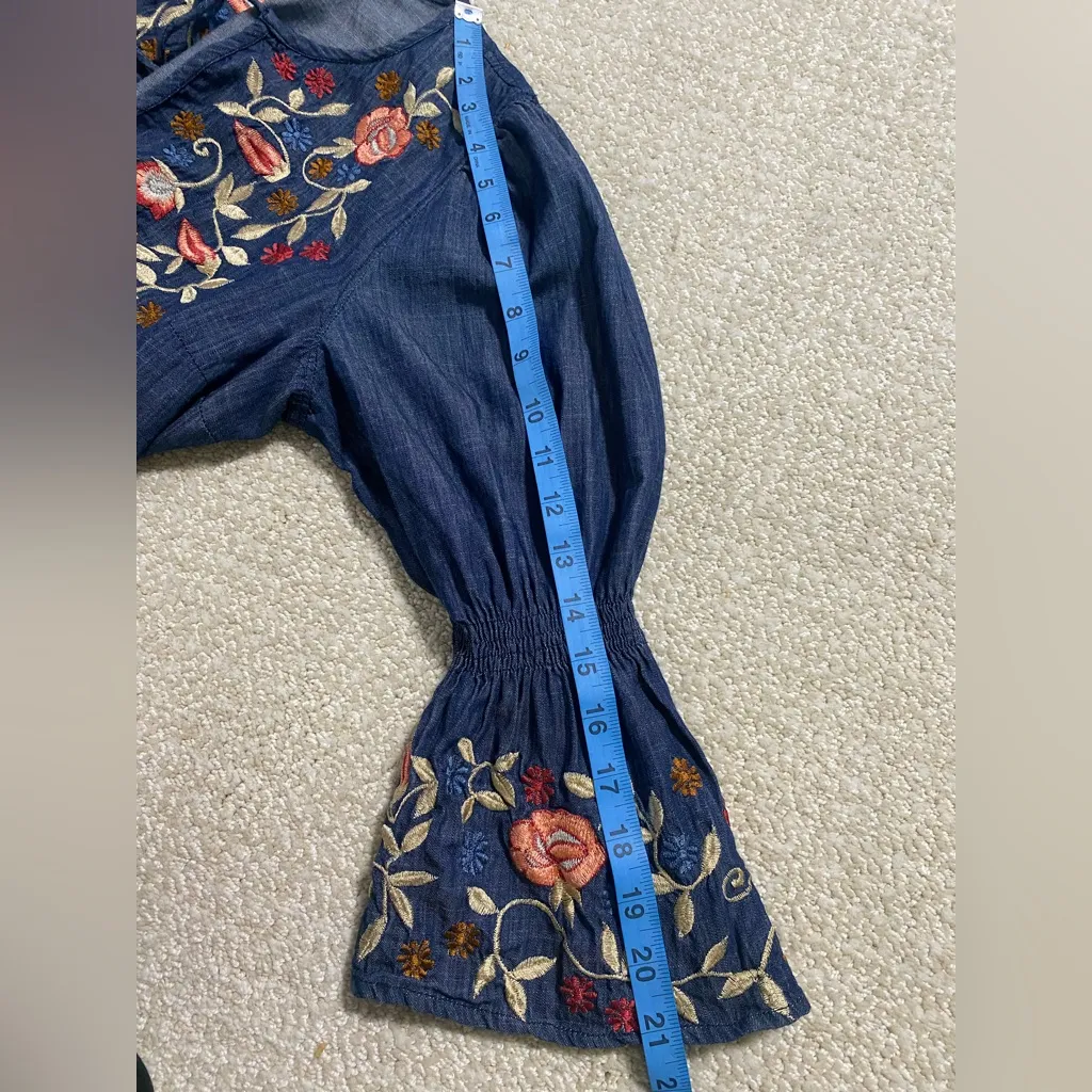 Embroidered Denim Blue Top with Red Tassels Size undefined - Image 14