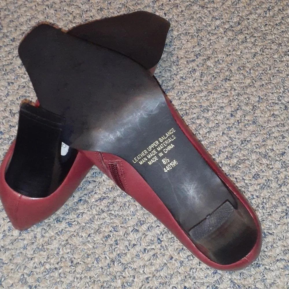 Reaction Kenneth Cole Heel Boots SIZE 8.5 - Image 3
