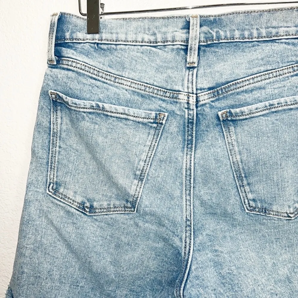 Old Navy Ski Hi Extra High Rise Button Fly Light Wash Distressed Cuffed Shorts - Image 7