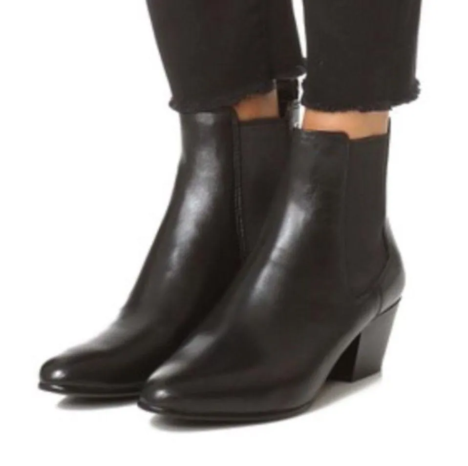 Sam Edelman  Reesa Black Chelsea Leather Ankle Booties- Size 6.5 - Image 2