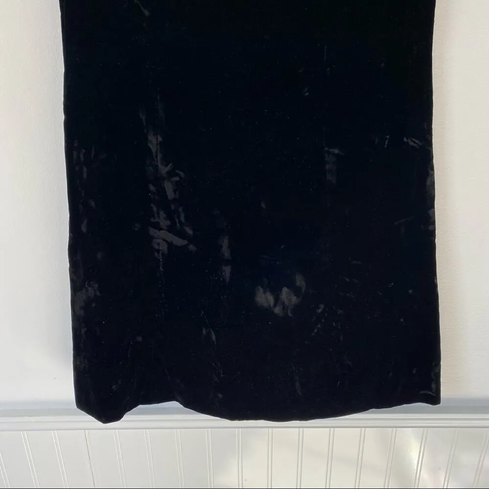 Vintage T.A. Chapman Milwaukee Black Velvet Beaded Mini Dress medium - Image 4