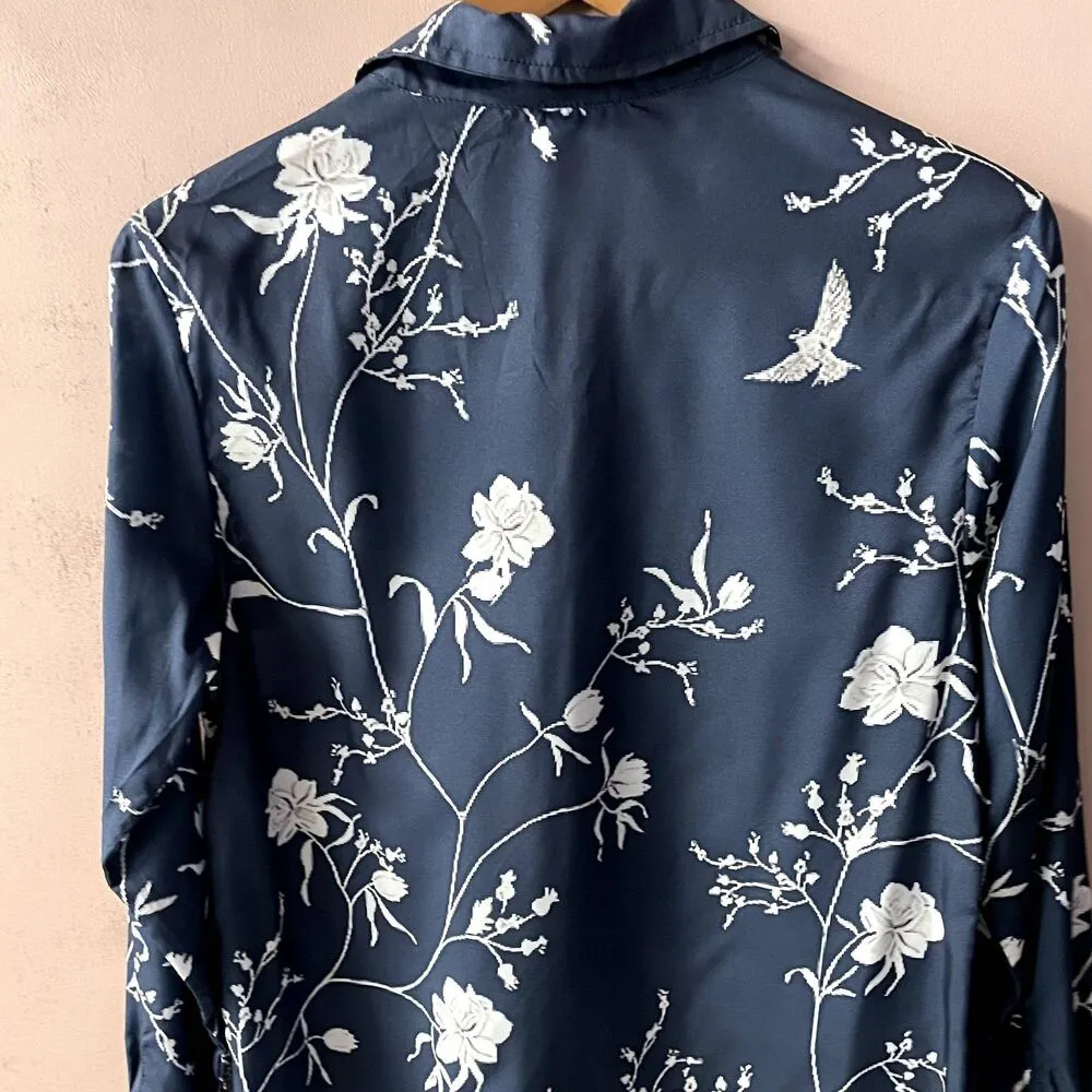 Dusty Navy Blue Floral Long Sleeve Button Down Blouse EUC - Image 4