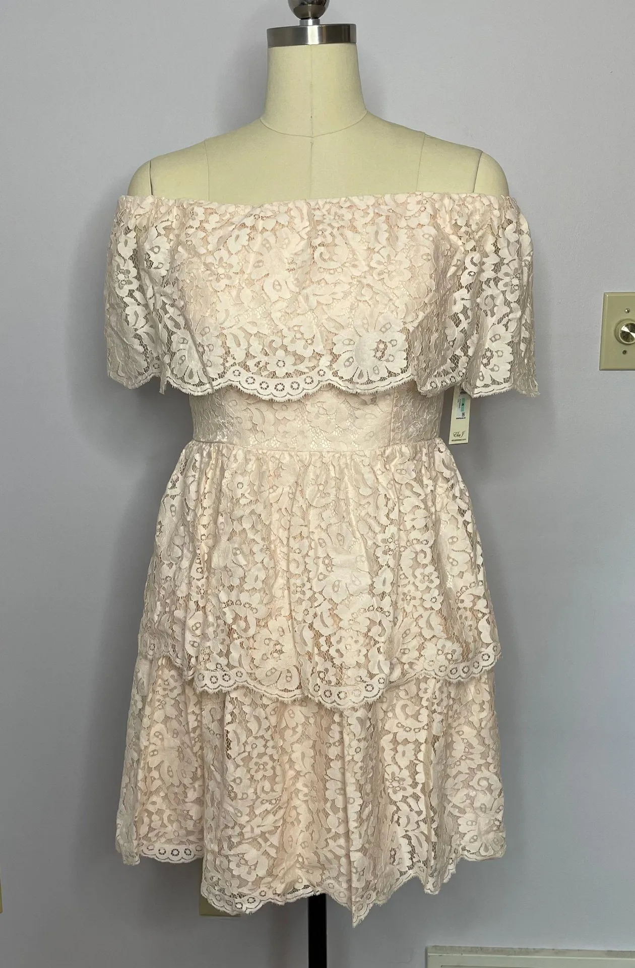 Lace Off The Shoulder Dress Blush Pink 8 - Image 3