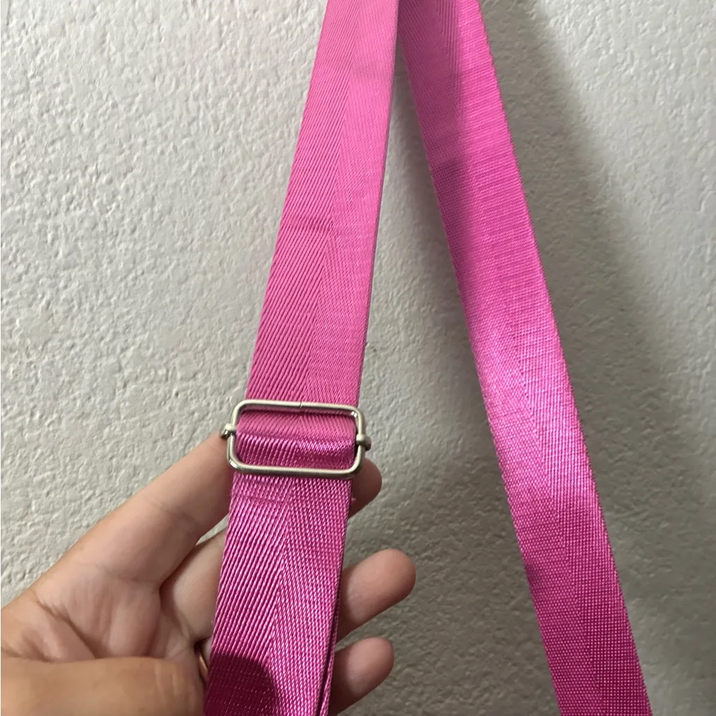 Danz N Motion Lips X Lipstick Sequins Rollbag Black & Pink - Image 13