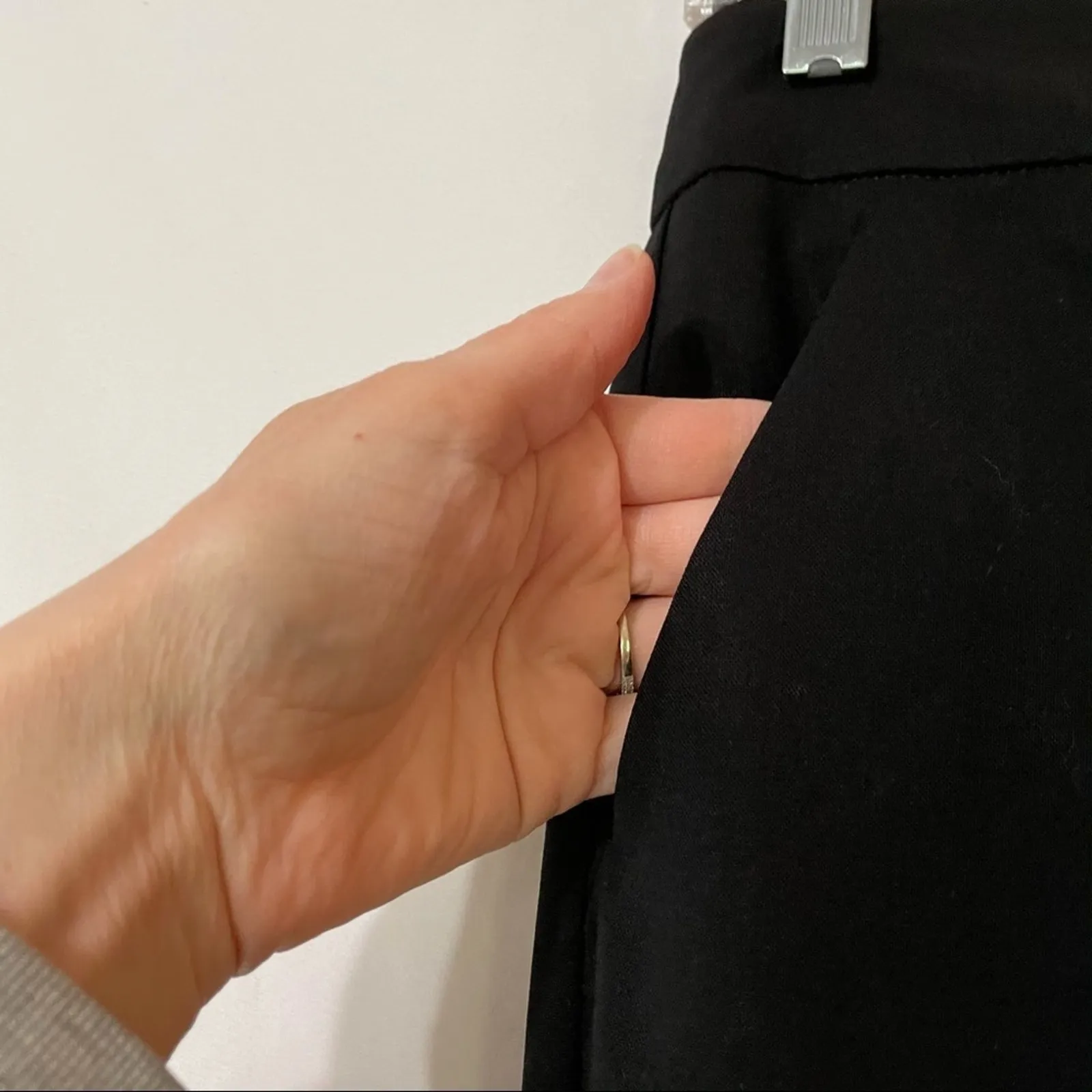 Emporio Armani Black Wide Leg Trouser Dress Pants Womens Size 8 Academia Career - Image 6