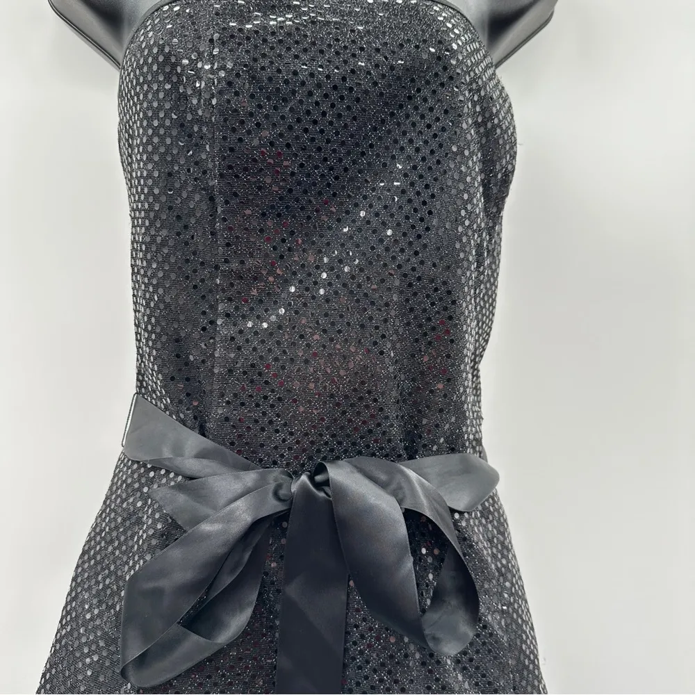 Vintage 80s Jessica McClintock Gunne Sax Black Sequin Tulle Strapless Mini Dress - Image 2