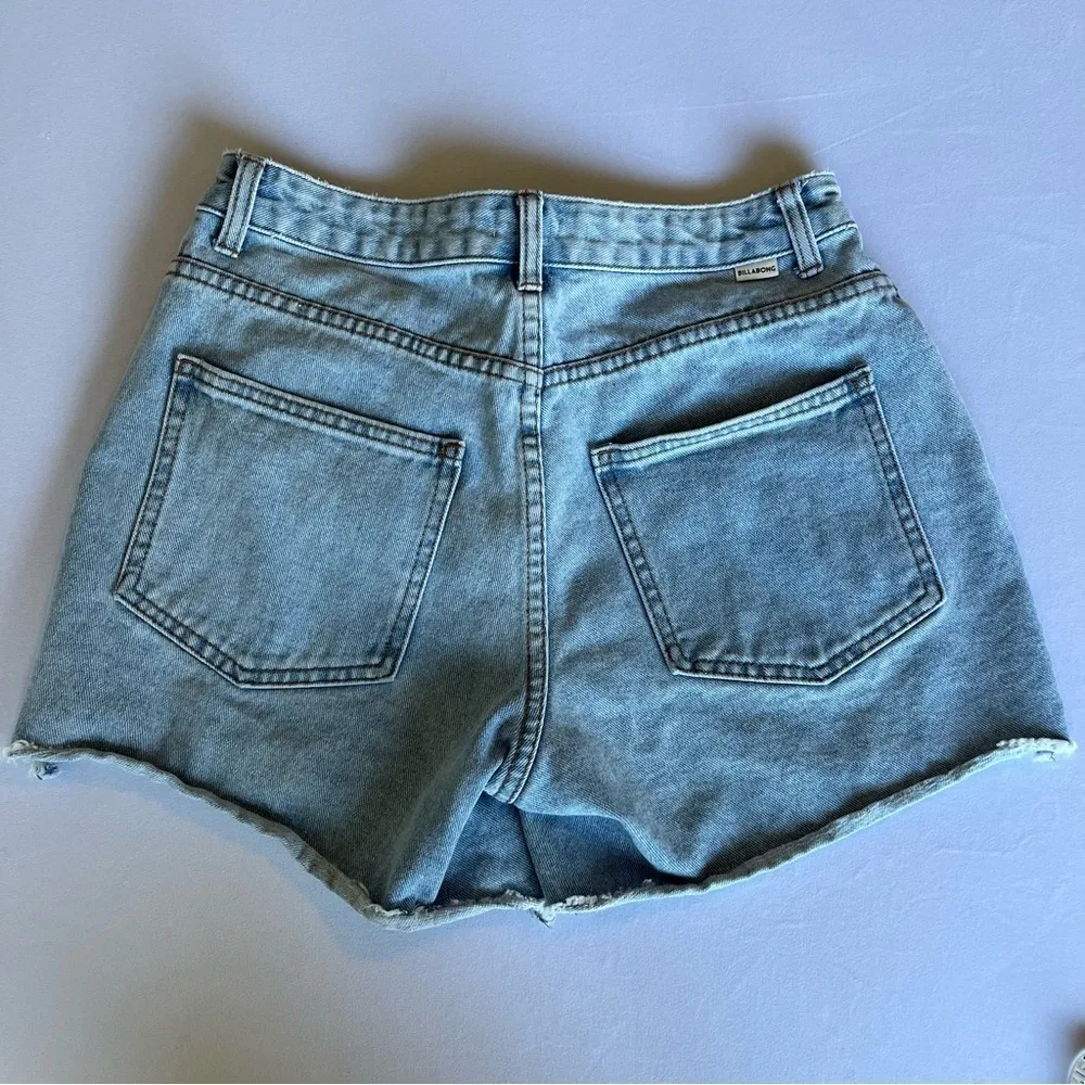 BILLABONG Distressed Denim Shorts Size 29 - Image 10