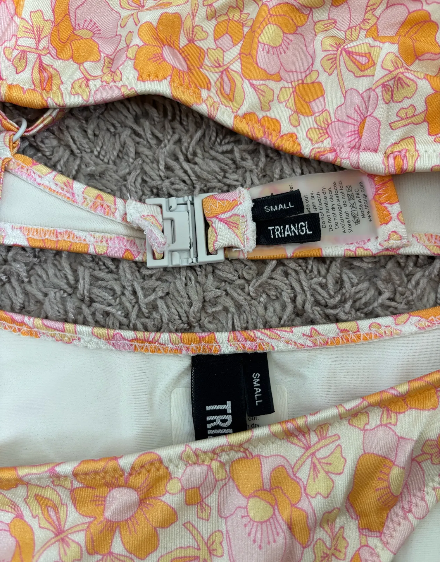 Triangl Bikini Set - Image 3