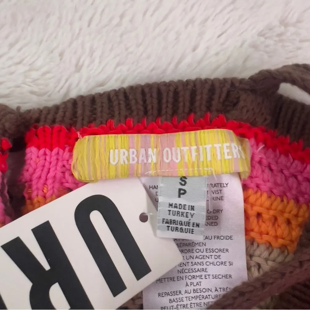 Urban outfitters going out top - Image 3