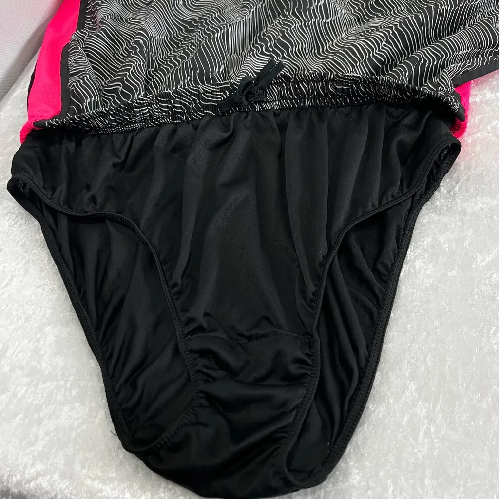 Nike Size Large Dri-Fit Tempo Running Shorts Black and Pink Printed Athletic - Image 6