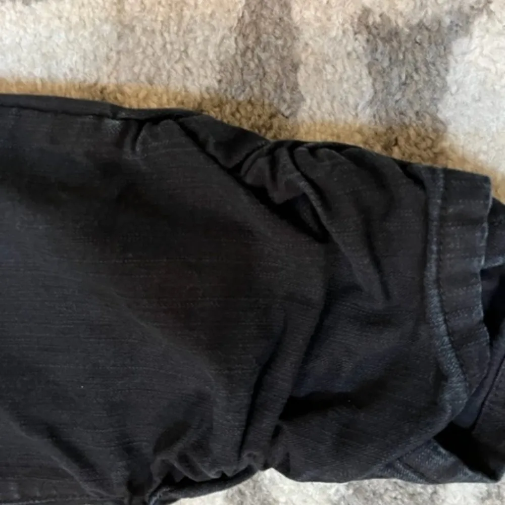 Black vintage Jeanology Capris Jeans Size 8 - Image 7