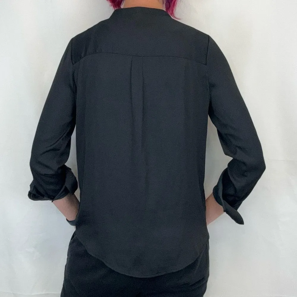 Forever 21 Women's Flowy Satiny Button Up Button Down Blouse L LG Large Black - Image 2