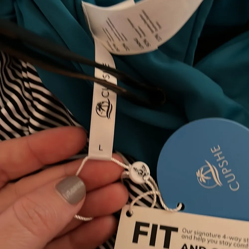 Cupshe “Keeping You Accompanied” Striped One Piece Swimsuit - Image 5