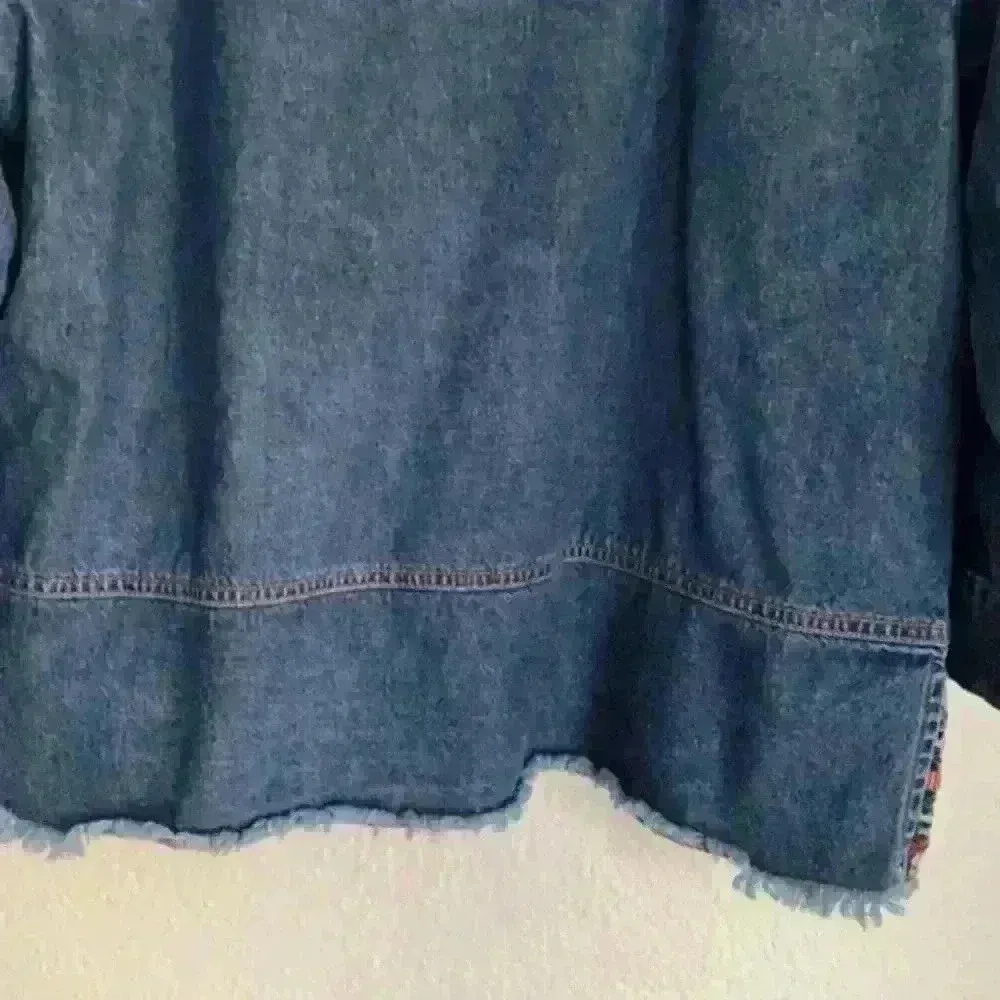 Mountain Lake women's Casuals denim top size S - Image 11