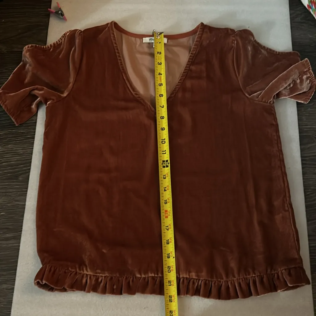 Madewell Velvet V-Neck Tulip Sleeve Ruffle Hem Top S Fall Corporate Siren Twee - Image 8