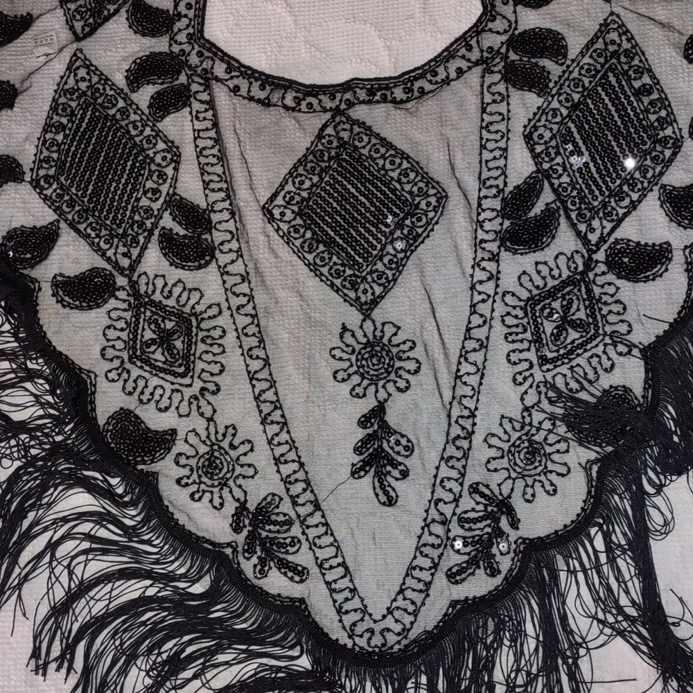 Beautiful sequinned drape (#809) Black - Image 3