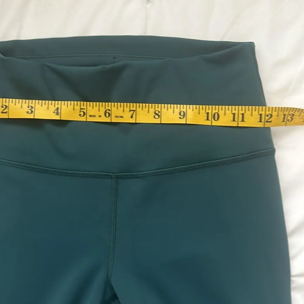 Lululemon Wunder Train High-Rise Crop 23", Size 6 - Image 8