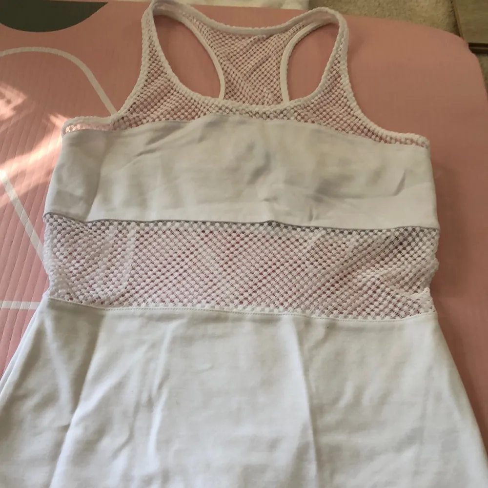 NWOT 🌸Bebe🌸 mesh racer back tank top - Image 4