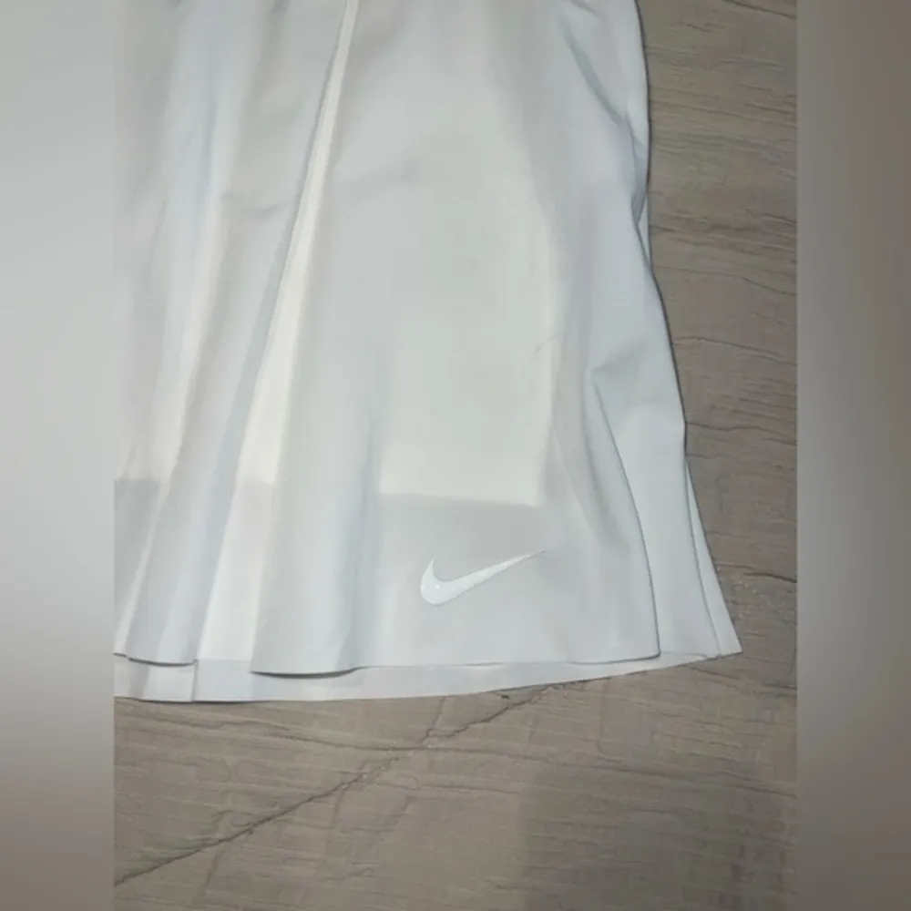 NWT Nike tennis/golf‎ skirt 
Golf Club Skort
Size XL - Image 3