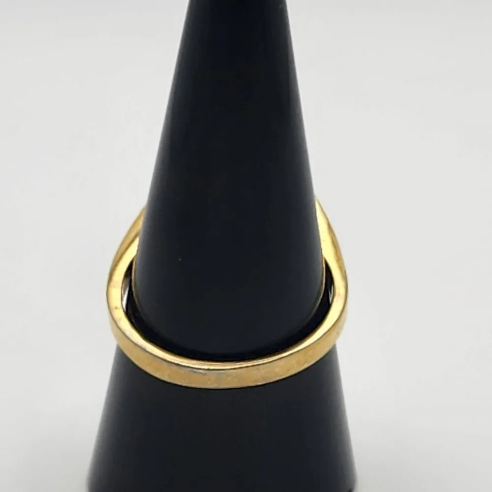 Vintage Contempo Gold Tone Purple & Clear Crystal Cocktail Ring (9) - Image 4