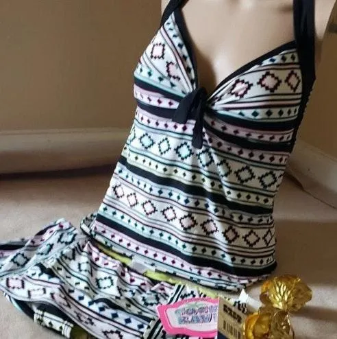 Tankini Skirted Swimsuit Set - Image 4