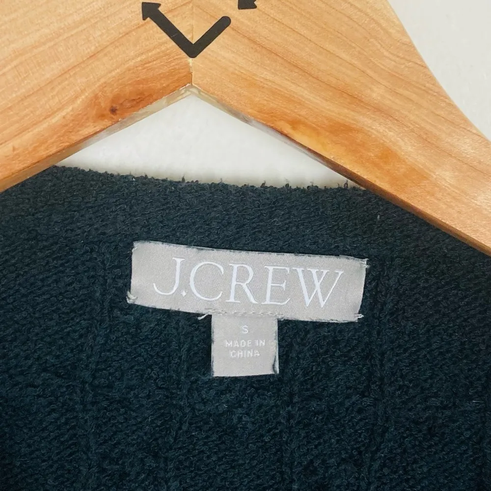 J. Crew Odette cable knit lady jacket sweater in black with gold buttons. Small - Image 6