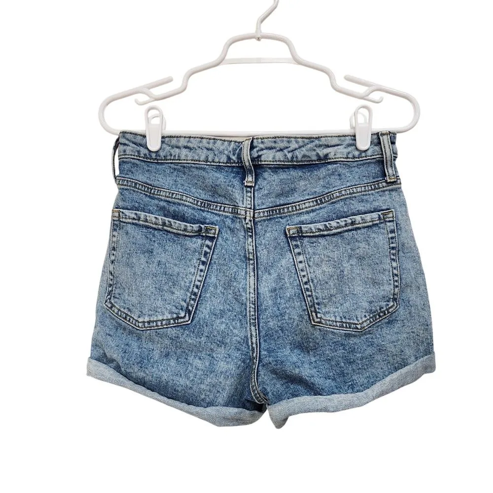 Wild Fable High Rise Mom Denim Shorts Blue Cuffed Hem Light Wash Size 8 29 R - Image 2