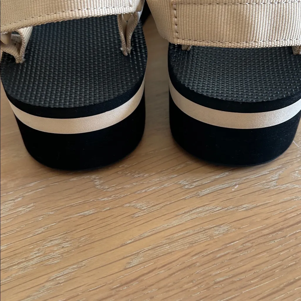 TEVA Flatform Universal Sandal - Women's, Unwind Multi, Size 10, NWOT - Image 9