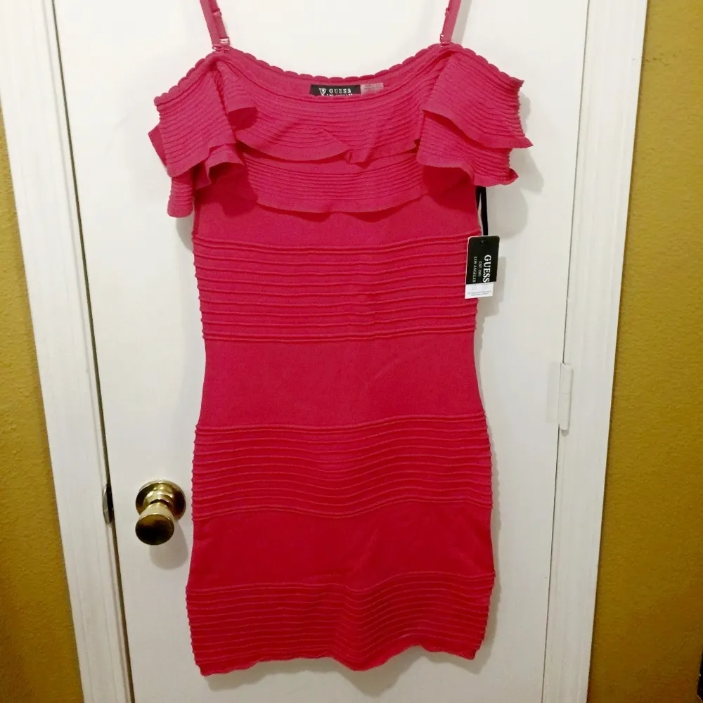 Guess women's size 10 ruby rose off shoulder ruffle bandage body con dress - Image 2