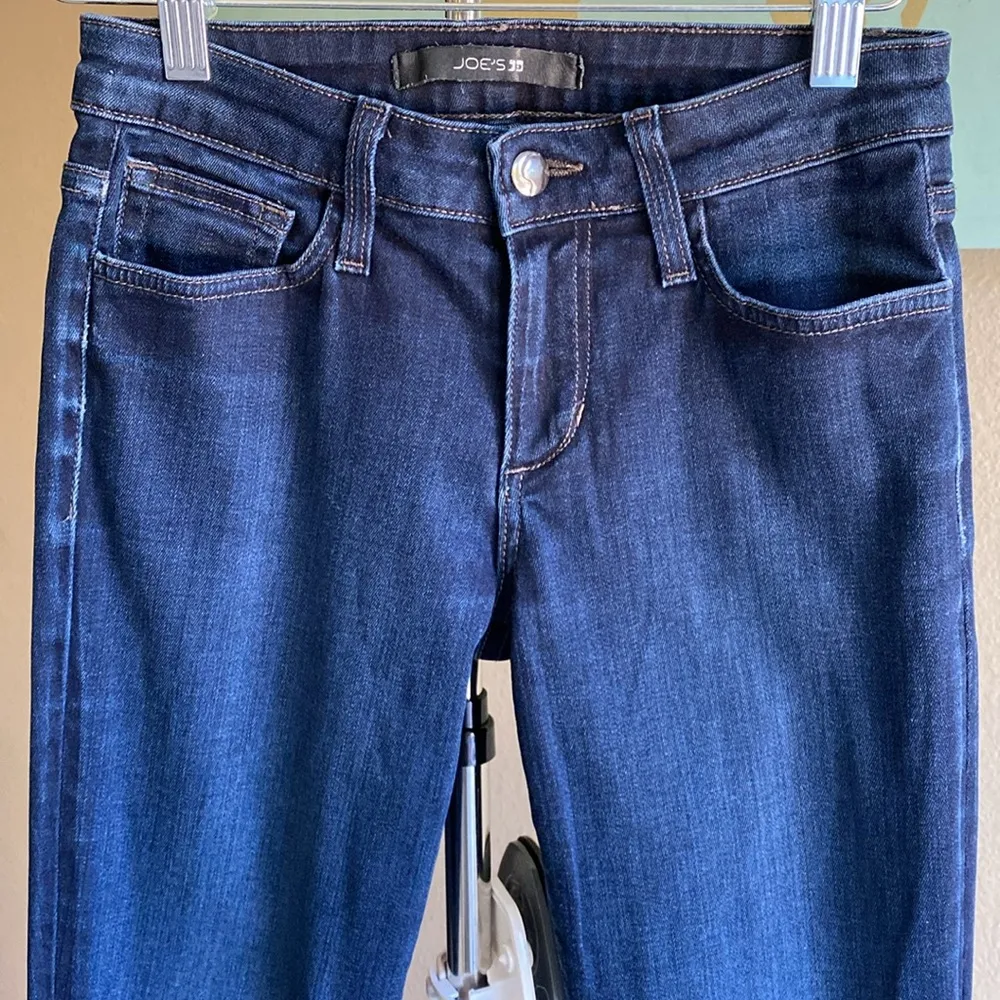 Joe’s 25 Curvy Bootcut dark wash raw hem blue  jeans - Image 2
