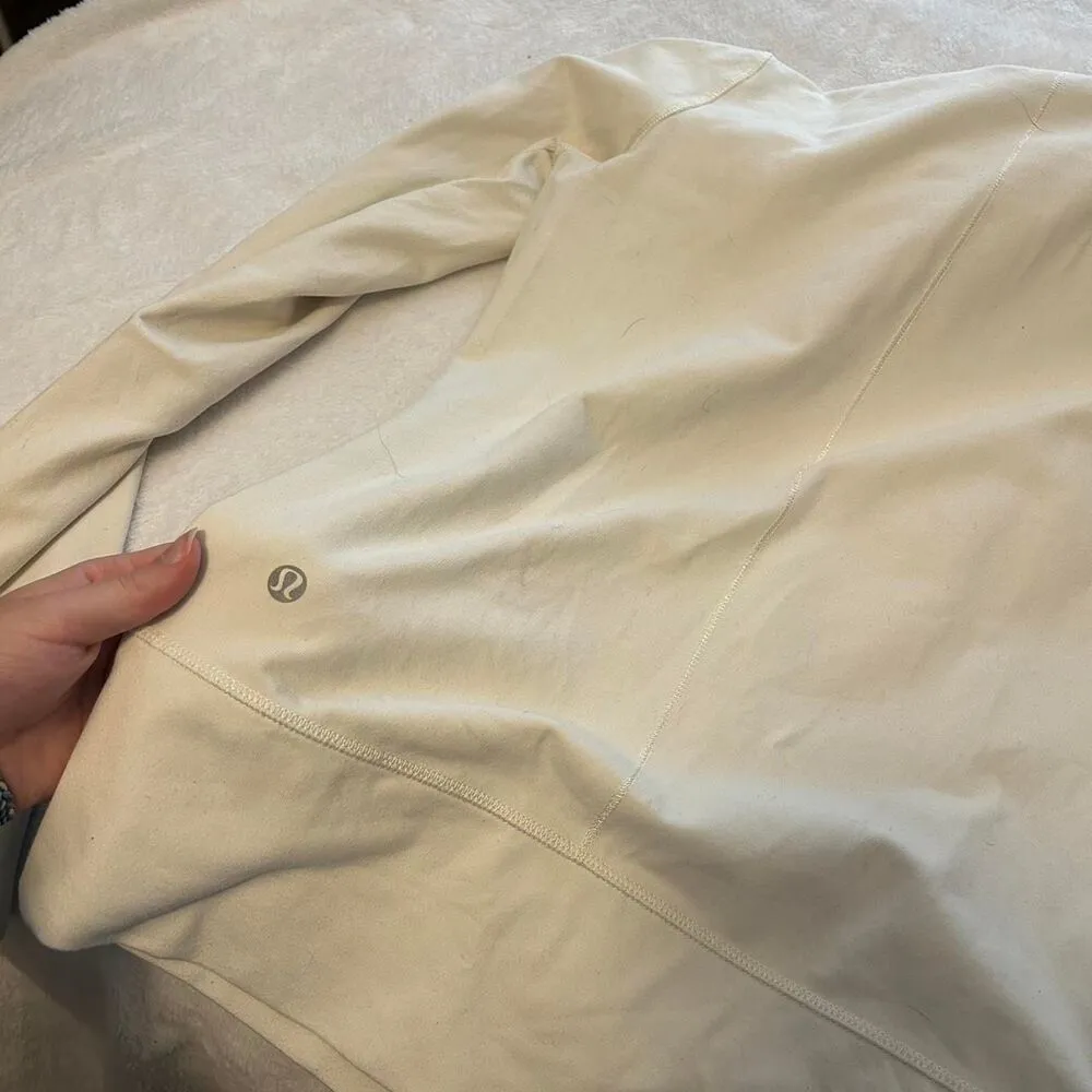 Lululemon  zip up - Image 4
