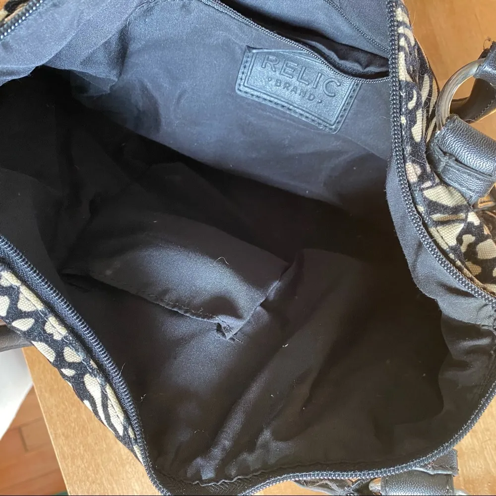 Relic satchel purse back tan velvet floral print convertible straps bag - Image 3