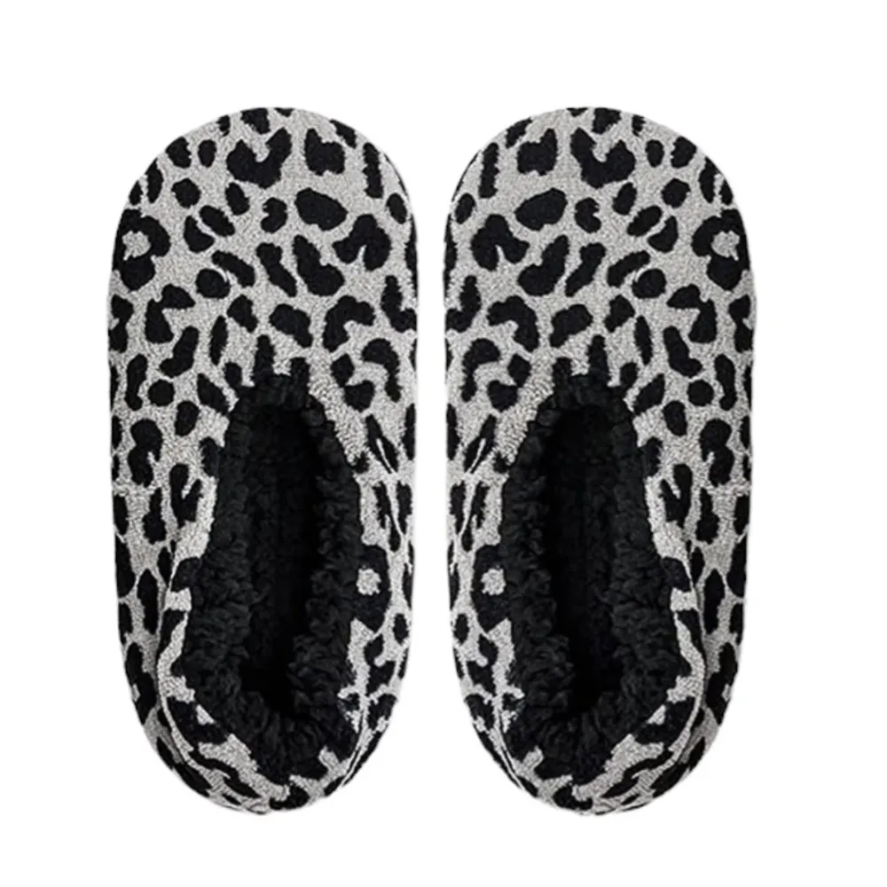 ISAAC MIZRAHI Slippers Plush Animal Print Sherpa Lined Women’s Large Grey Black - Image 2