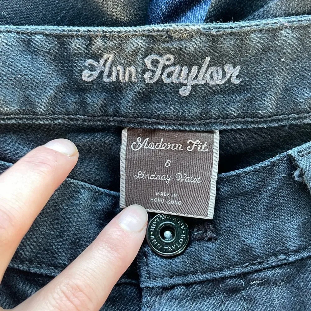 Y2K Ann Taylor Lindsay Waist Modern Fit Black Flare jeans - Image 3