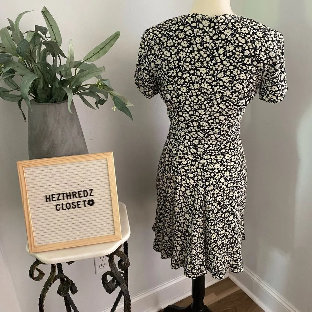 Polo Ralph Lauren Black and Ivory Floral Mini Skater dress retro 90’s size 2 - Image 2