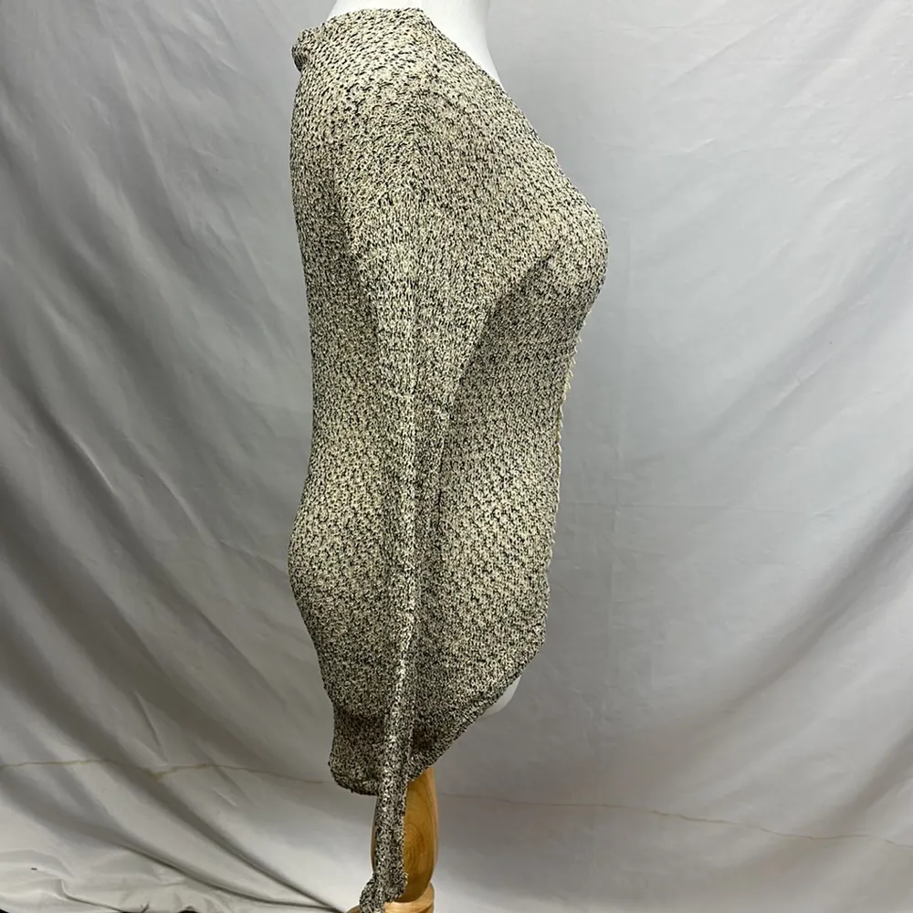 Love on a hanger open knit sweater size xs - Image 4