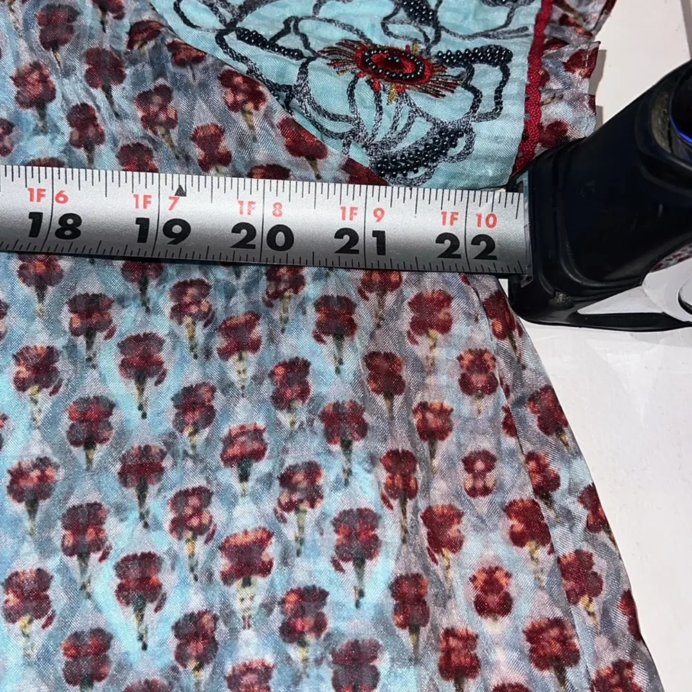 Anthropologie Bhanuni Floral embroidered, beaded dress size M Bohemian - Image 15