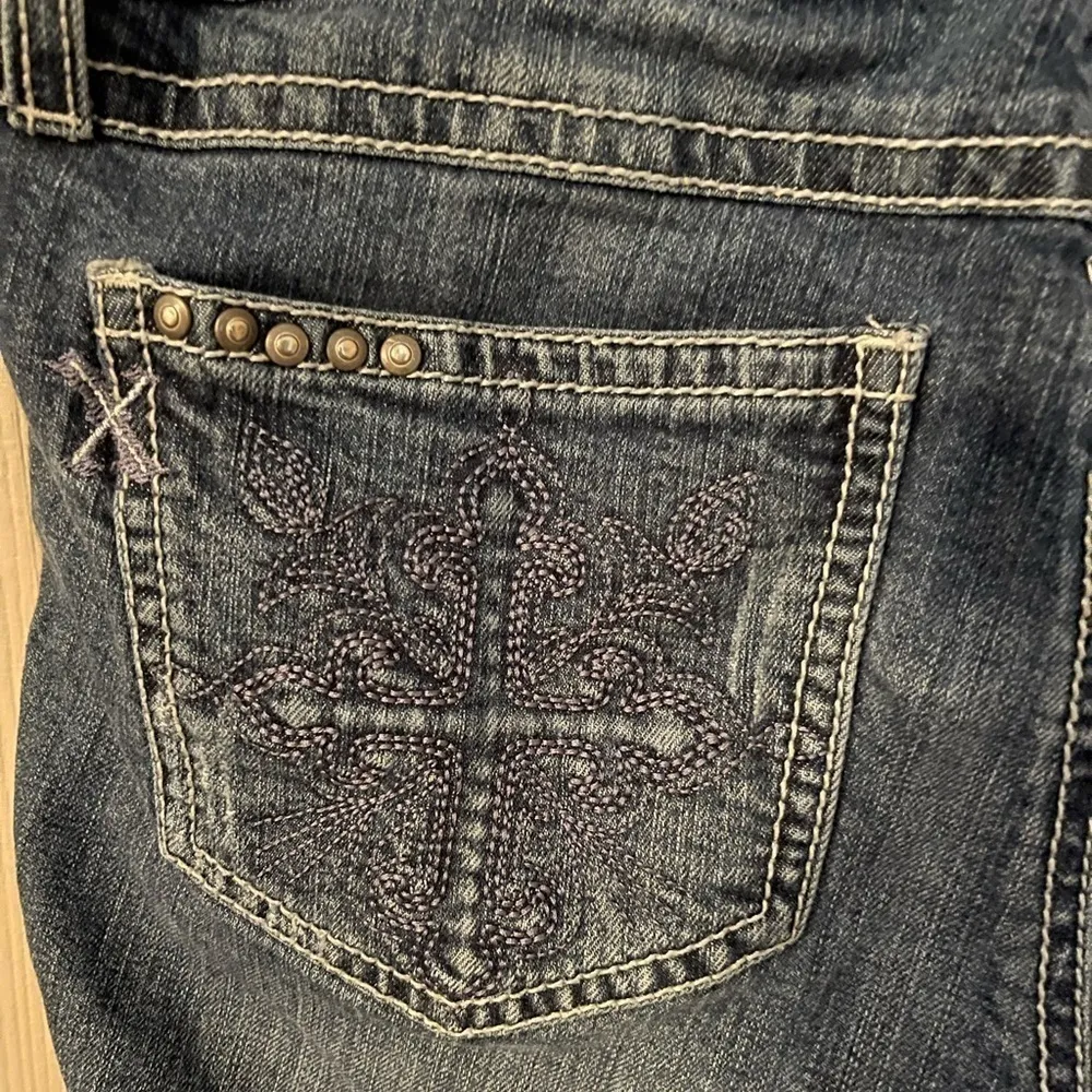 Twenty X By Wrangler Houston Lowest Rise Slim Fit Flare Leg Jeans - Image 9