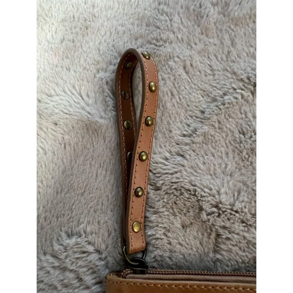 Ariat Tan Leather Fringe Wristlet Clutch with Studded Strap - Image 3