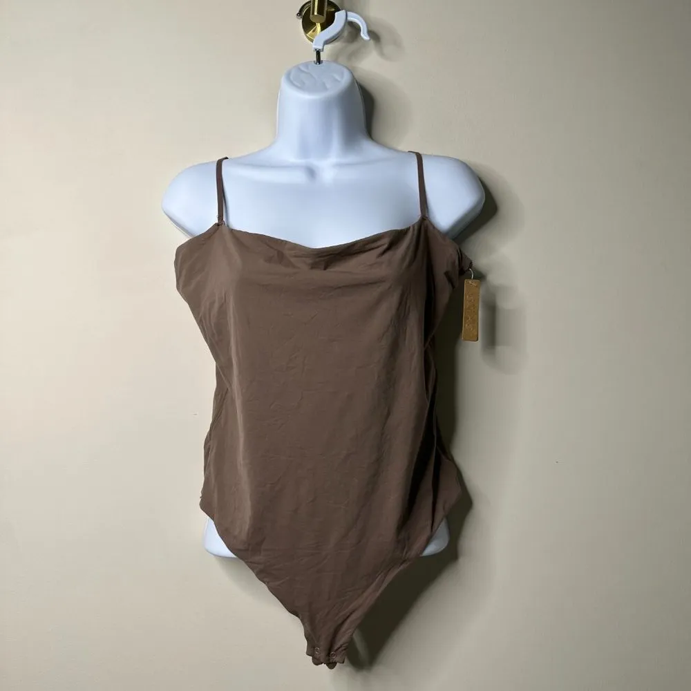 SKIMS Fits Everybody Cami Bodysuit Umber 2X NEW - Image 2