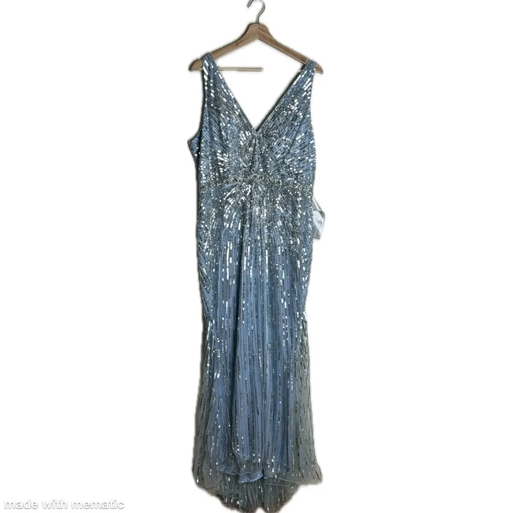 Mac Duggal POWDER BLUE SEQUIN V-NECK DRESS gown sparkles size 16 - Image 3