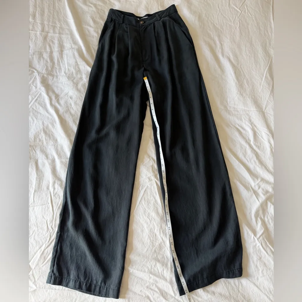 Reformation Mason Pant Size 2 - Image 2