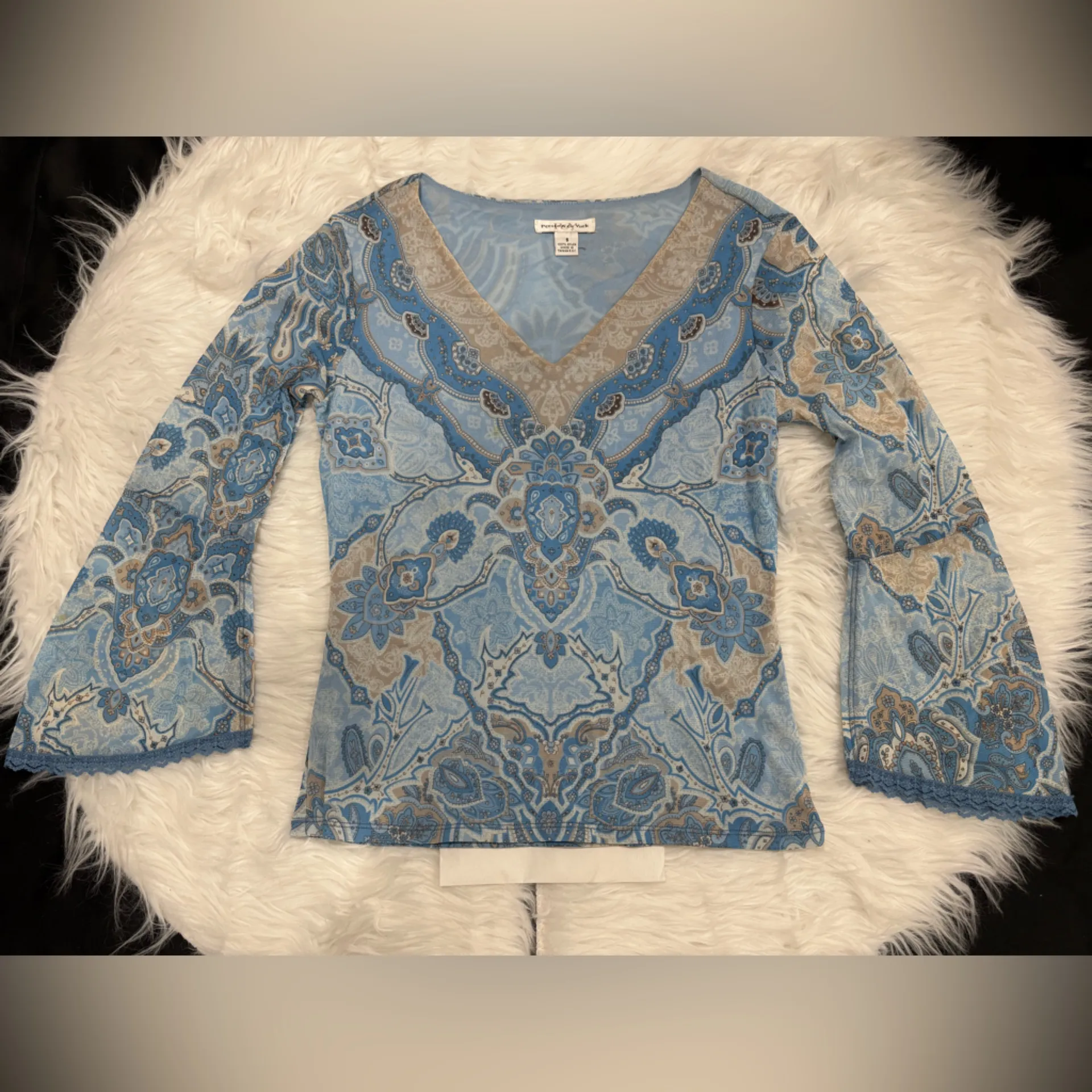 Preston & York Y2K Light Blue and Cream Paisley Blouse Size S - Image 5