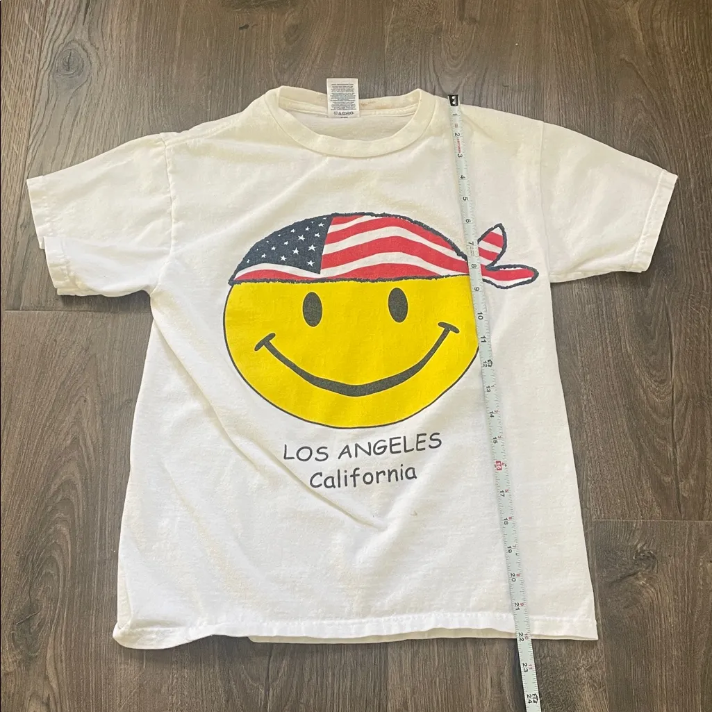 Vintage Y2K Smiley Face Los Angeles California Tourist Tee, Size Small White - Image 3