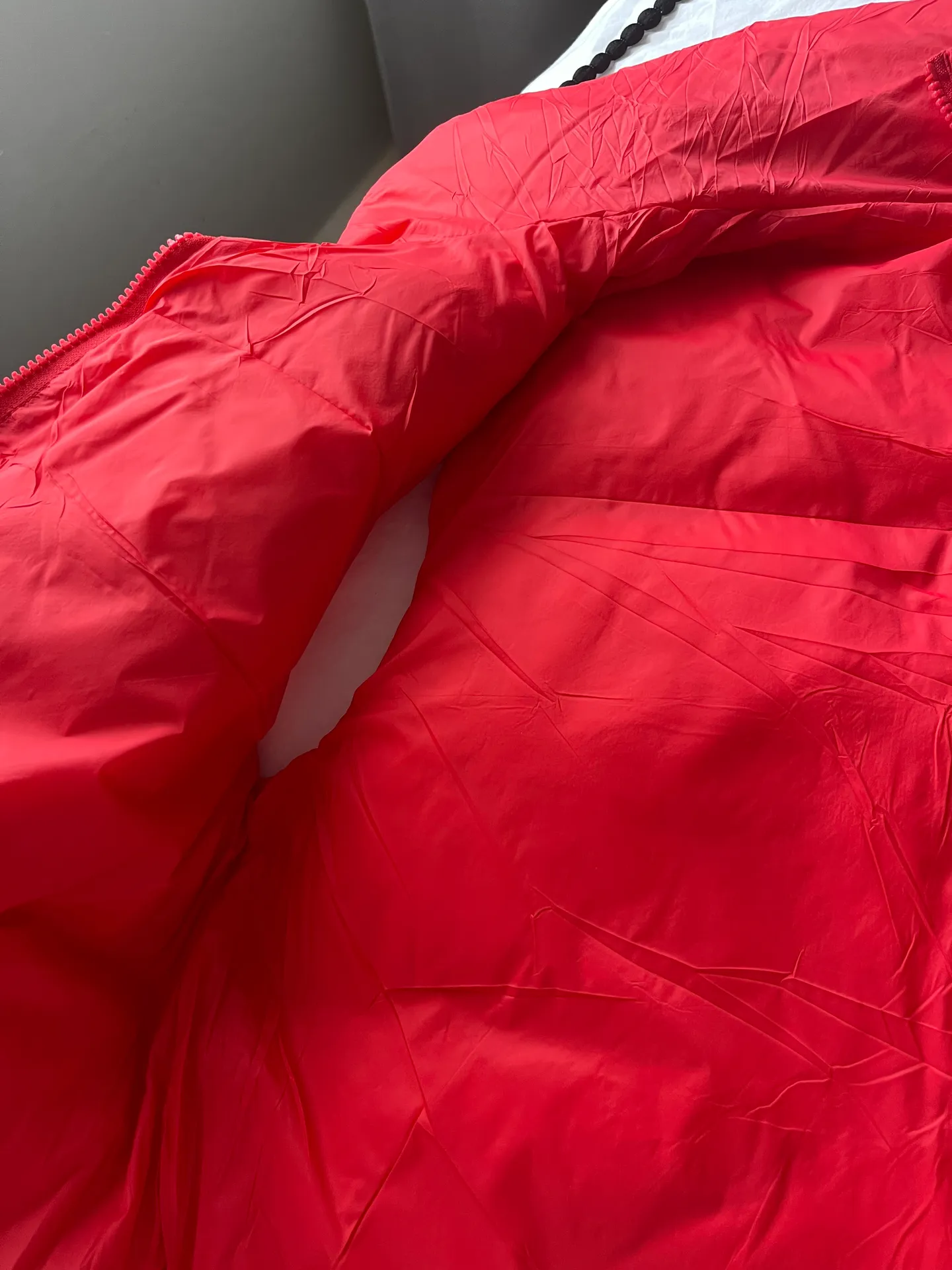 Amazon Red Vest  - Image 4