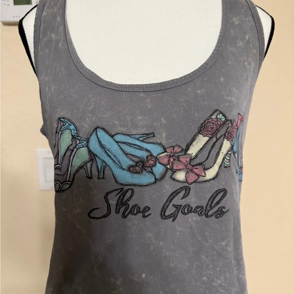 Disney Tank Top Shirt Women's Gray Princess Shoe Goals Graphic Sleeveless Small - Image 2