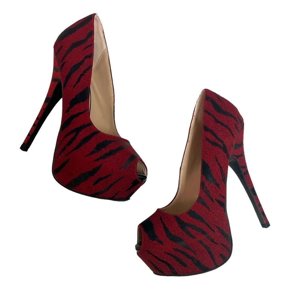 LILIANA Tiger Print peep toe platform stiletto heels, size 8 D17 - Image 2