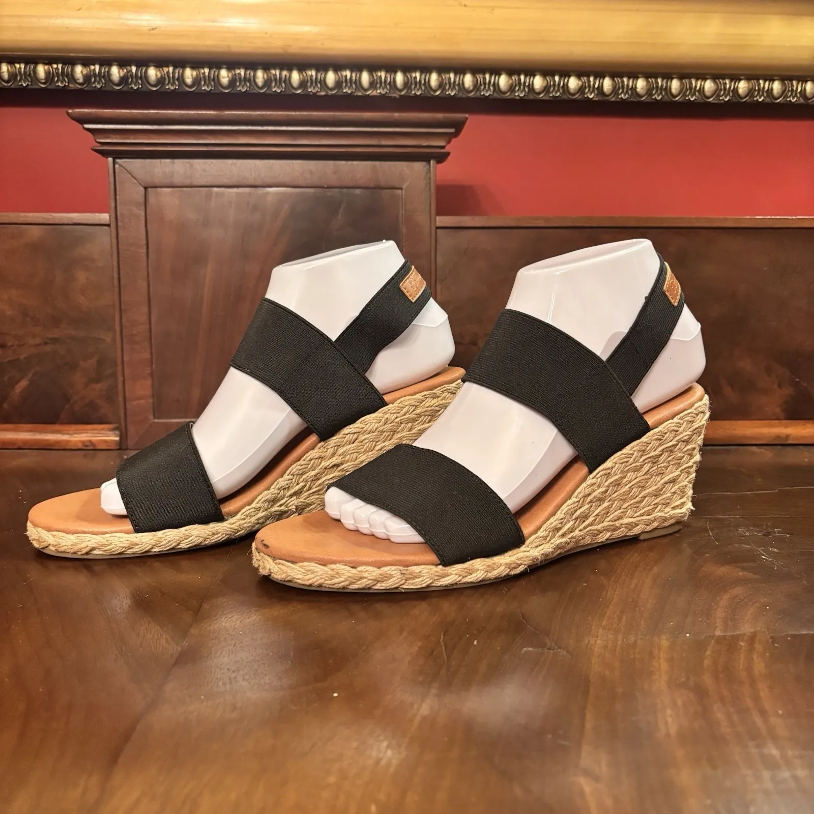 Tommy Bahama Women's Sakura Espadrille Wedge Sandals Black Elastic Straps 7.5 - Image 2