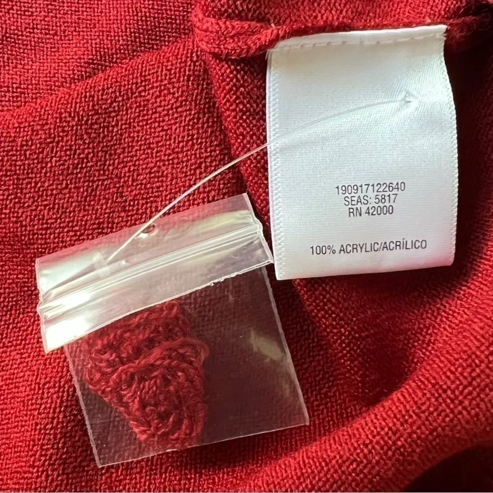 Jaclyn Smith Red cold shoulder embellished tunic sweater size Large NWT - Image 7